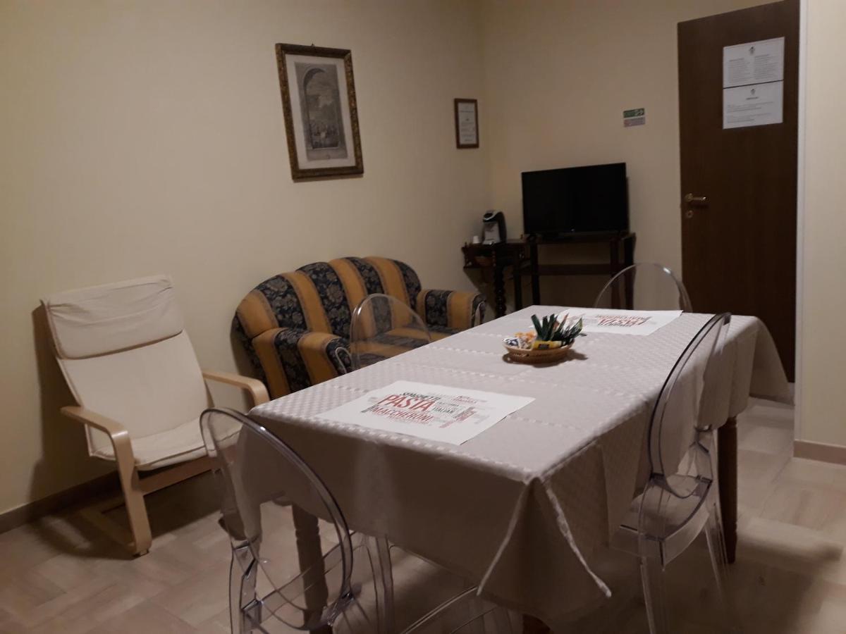 L'Antico Monastero Bed & Breakfast Sant'Agata di Puglia Ngoại thất bức ảnh